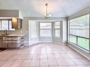 2734 Indian Trail Dr in Missouri City, TX - Building Photo - Building Photo