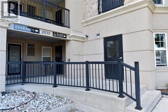 2035 Appleby Line in Burlington, ON - Building Photo - Building Photo