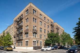 90 Downing in Brooklyn, NY - Building Photo - Primary Photo