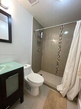 26 NE 70th St in Miami, FL - Building Photo - Building Photo