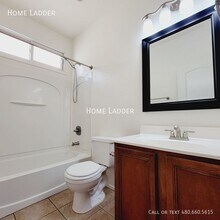 1369 S Sabino Dr in Gilbert, AZ - Building Photo - Building Photo