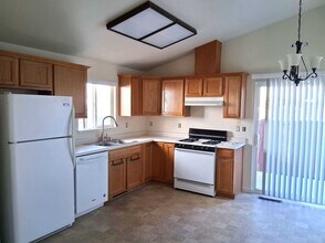 4040 Gordon St in Carson City, NV - Building Photo - Building Photo