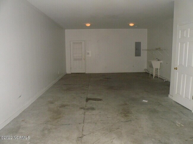104 Heather Glenn Cir in Havelock, NC - Foto de edificio - Building Photo