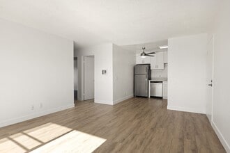 The Hills at Fashion Valley in San Diego, CA - Building Photo - Building Photo