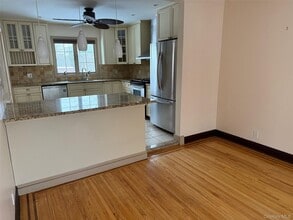 281 Kilburn Rd S in Garden City, NY - Building Photo - Building Photo