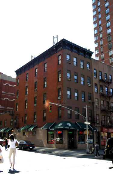 888 Tenth Ave in New York, NY - Building Photo - Building Photo