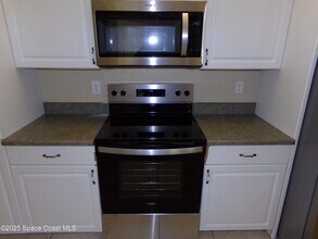 464 Brown Ave in Melbourne, FL - Building Photo - Building Photo