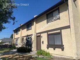 11867 187th St in Artesia, CA - Building Photo