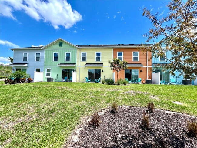 8182 Coconut Pl in Kissimmee, FL - Foto de edificio - Building Photo