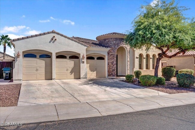 2410 E Park View Ln in Phoenix, AZ - Building Photo - Building Photo