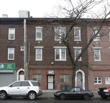 18-64 Flushing Ave in Ridgewood, NY - Foto de edificio - Building Photo