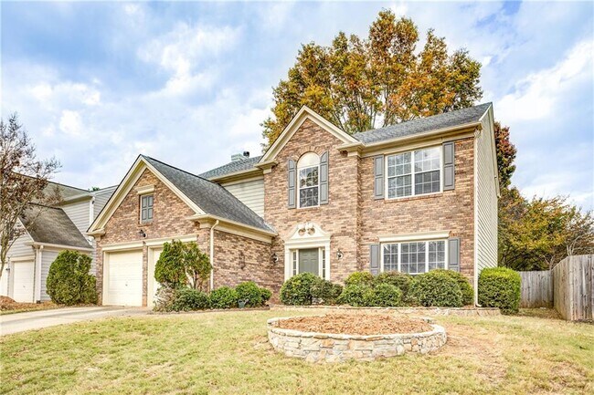 1060 Lyndhurst Way in Roswell, GA - Building Photo - Building Photo