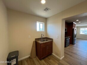 7627 E 4th St in Scottsdale, AZ - Building Photo - Building Photo