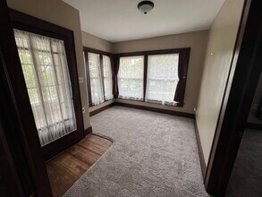 24 Sunnyside Dr in Fort Madison, IA - Foto de edificio - Building Photo