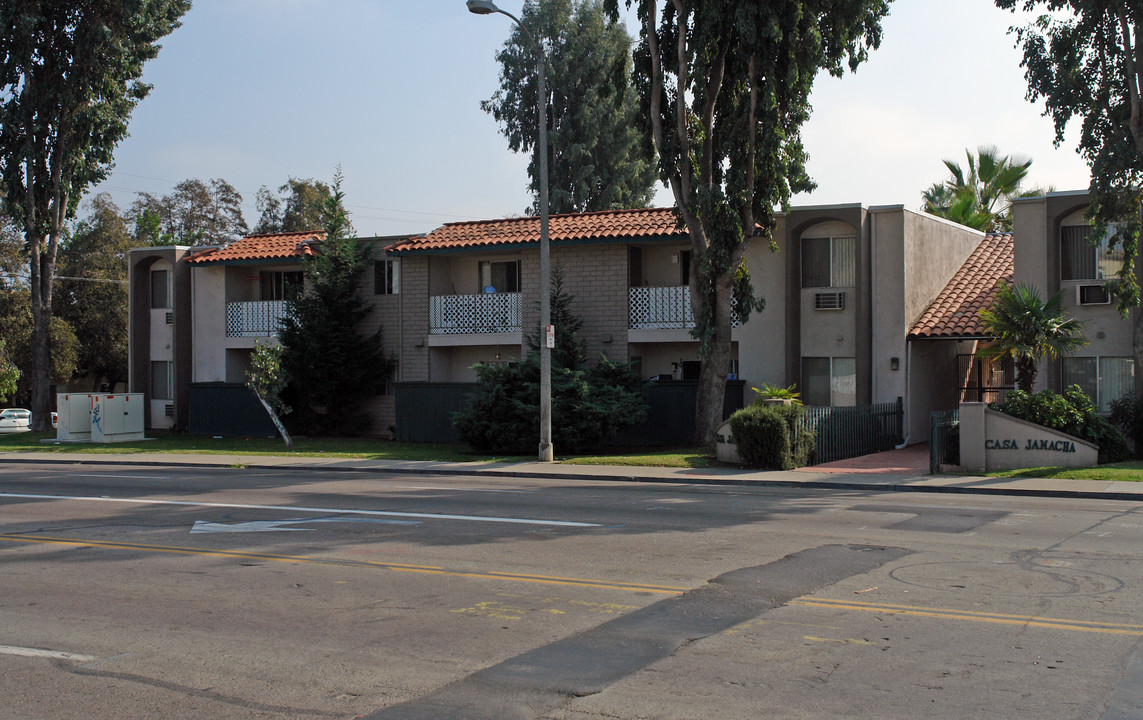 Casa Jamacha in Spring Valley, CA - Building Photo