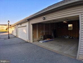 2235 Village Square Rd in Frederick, MD - Building Photo - Building Photo