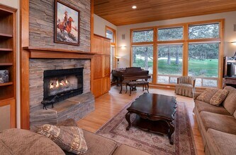 3361 NW McCready Dr in Bend, OR - Building Photo - Building Photo