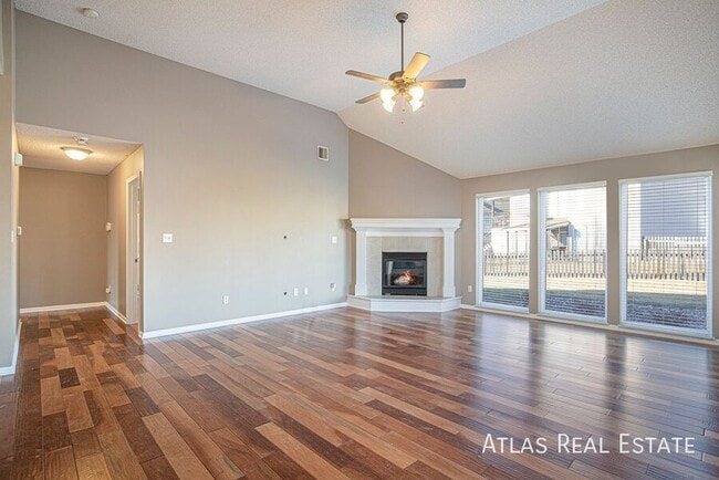 801 SE Hocker Ct in Lee's Summit, MO - Building Photo - Building Photo
