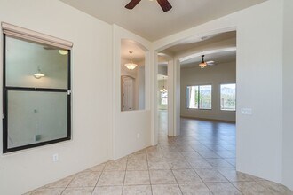12236 N Meditation Dr in Marana, AZ - Building Photo - Building Photo