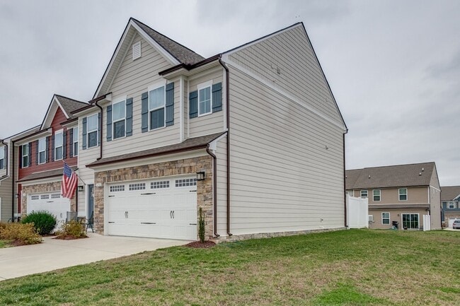 1232 Savannah Ave in Gallatin, TN - Building Photo - Building Photo