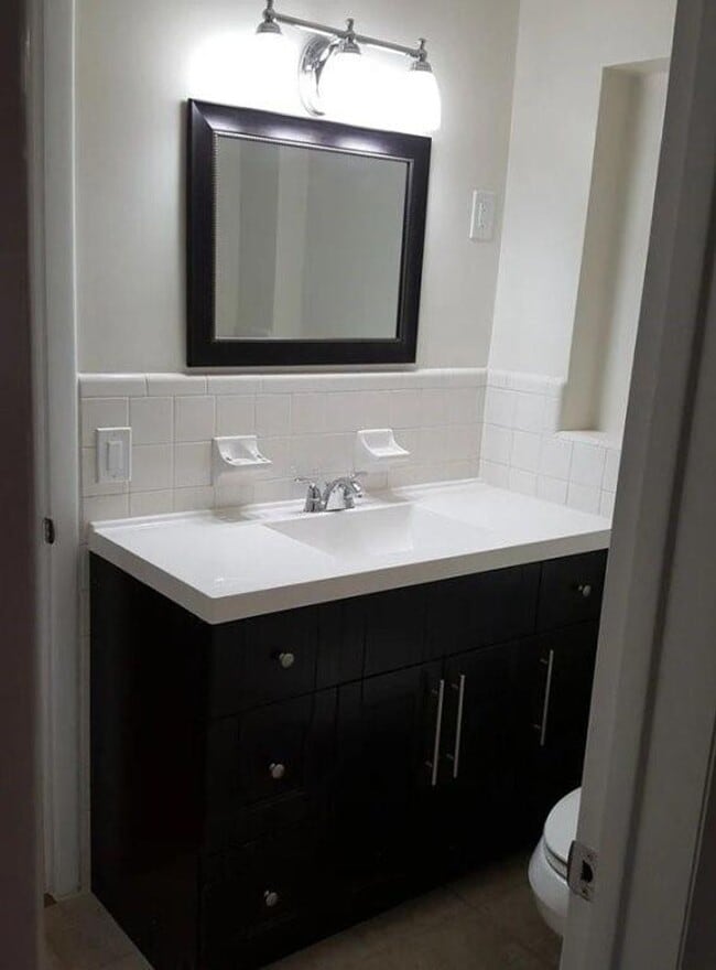 property at 1700 NW 27th Terrace