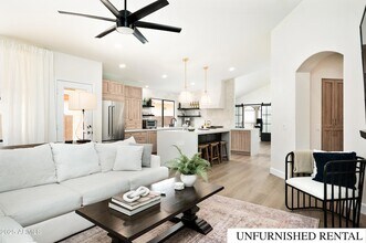 4706 E Jaeger Rd in Phoenix, AZ - Building Photo - Building Photo