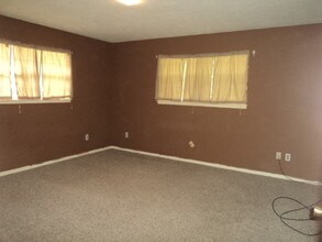 364 N Lhs Dr in Lumberton, TX - Building Photo - Building Photo