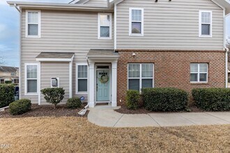 9145 Wooden Rd in Raleigh, NC - Foto de edificio - Building Photo