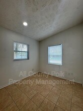 3020 Galaxy Ln in Lakeland, FL - Building Photo - Building Photo