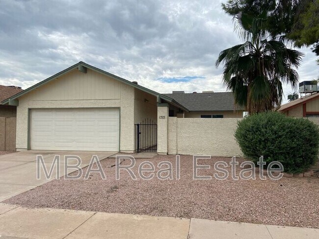 property at 1923 W Javelina Ave