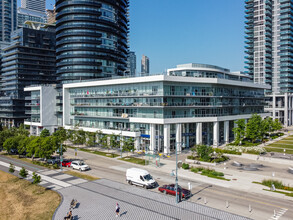 Waterscapes in Toronto, ON - Building Photo - Building Photo