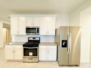 28935 Yachting Pt Ct in Katy, TX - Building Photo - Building Photo