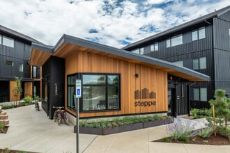 Steppe in Bend, OR - Foto de edificio - Building Photo