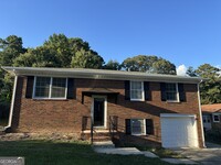 2328 Lanier Pl in Morrow, GA - Building Photo - Building Photo