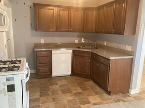 62 Francis St in Waltham, MA - Building Photo - Building Photo