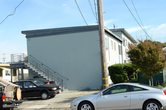 1427 9th St in Berkeley, CA - Foto de edificio - Building Photo