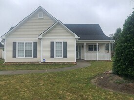 2038 Bridgewood Rd in Rocky Mount, NC - Building Photo