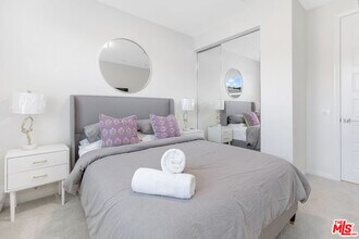 768 Daniel Freeman Cir in Inglewood, CA - Building Photo - Building Photo