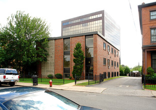 Seymour House in Hartford, CT - Building Photo - Building Photo