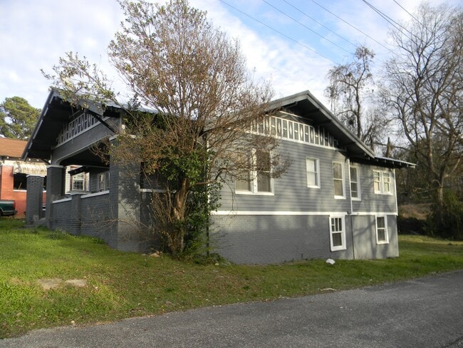 1611 15th Ave N in Birmingham, AL - Building Photo - Building Photo