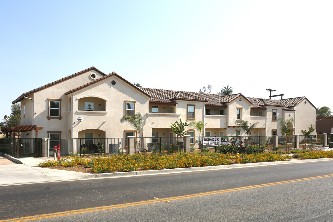 Grandvillas Senior Apartments in Riverside, CA - Building Photo