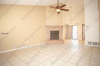 1553 Rebecca Ann Dr in El Paso, TX - Building Photo - Building Photo