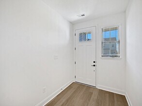 1724 Bennett Vlg Dr in Maryville, TN - Building Photo - Building Photo