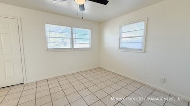 4815 35th St in Lubbock, TX - Building Photo - Building Photo