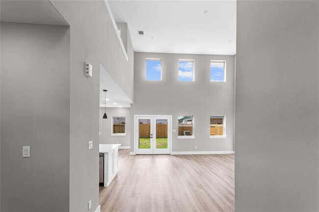 2607 Martinas Ct in Spring, TX - Foto de edificio - Building Photo