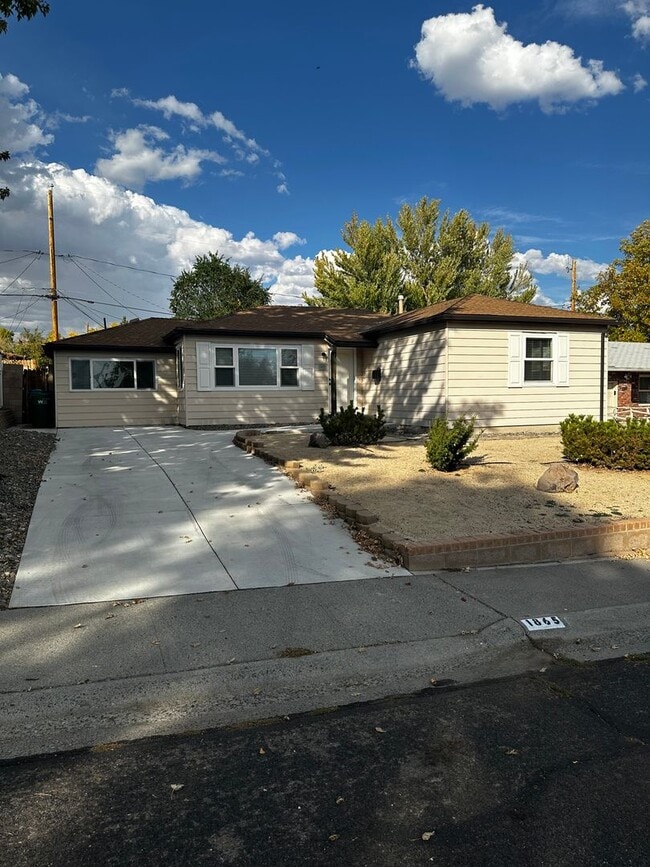 property at 1865 Simpson Ave