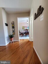 8502 Lakinhurst Ln in West Springfield, VA - Building Photo - Building Photo