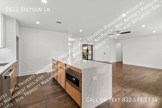 2823 Stetson Ln in Houston, TX - Building Photo - Building Photo