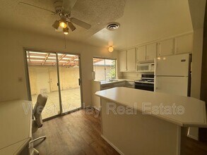 302 Calvin St in Taft, CA - Building Photo - Building Photo