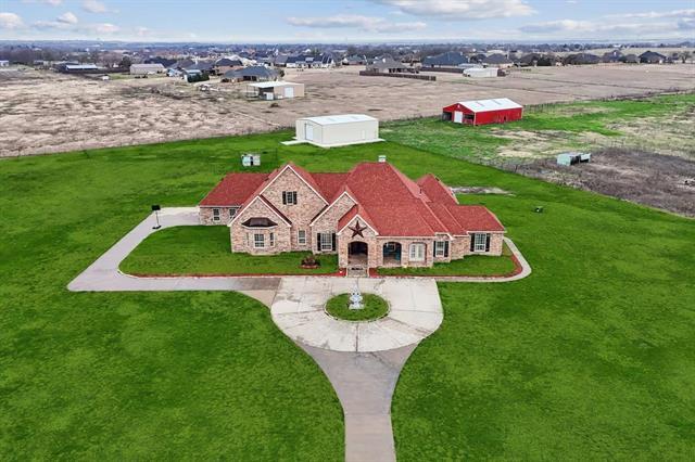 1405 Gateway Blvd in Forney, TX - Building Photo